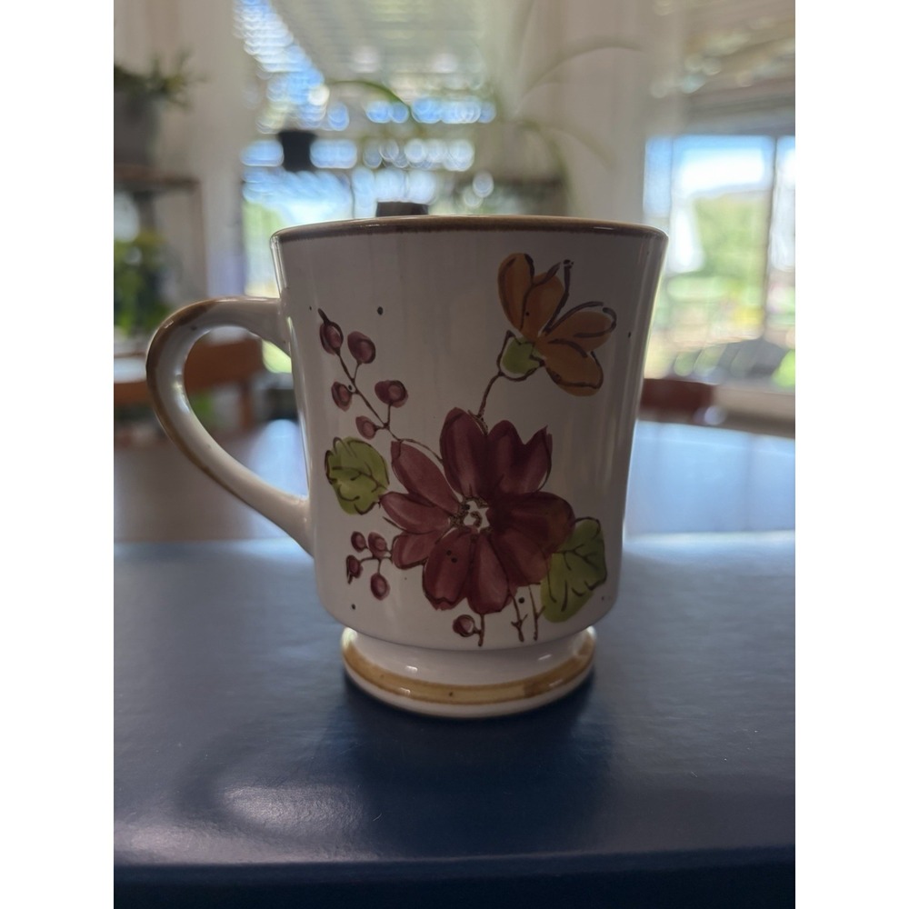 Vintage JP Casualstone Korea Hand Painted Floral Footed Mug 901β